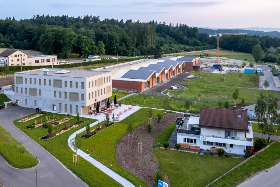 Explore ton futur: Viens aux portes ouvertes du POLE7